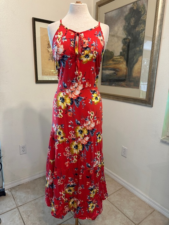 Band of Gypsies Dresses & Skirts - Band of Gypsies Red Floral Boho Maxi Dress w/Adjustable Straps Size Large